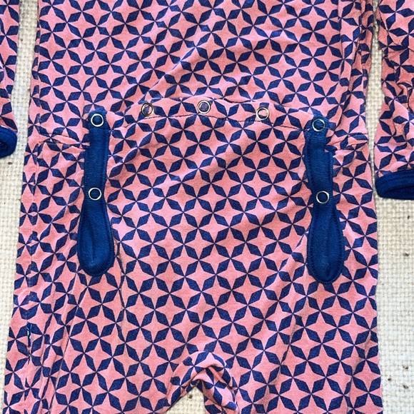 Kickee Pants long-sleeve onesie/sleeper - Picture 5 of 5